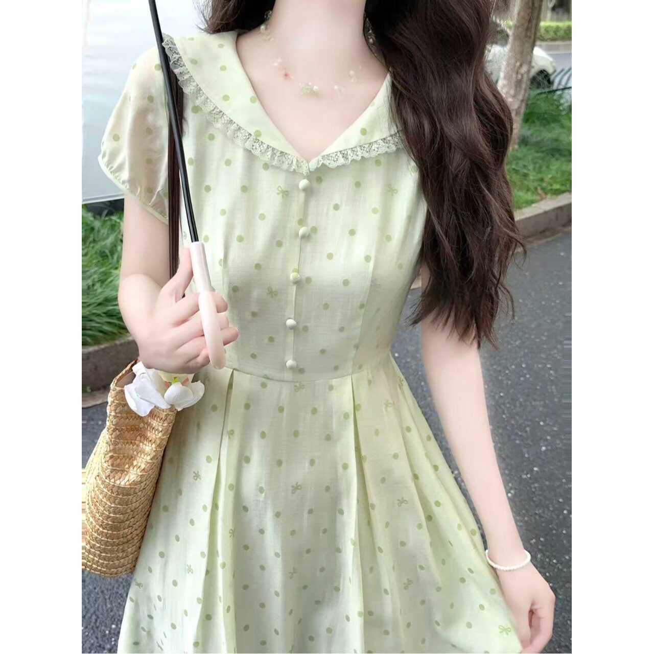 法式娃娃领绿色波点连衣裙夏小清新裙子初高中学生甜美减龄中长裙