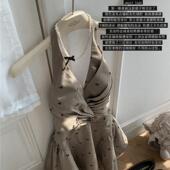 「Sweet lady」法式 复古V领蝴蝶结挂脖压褶花朵收腰显瘦连衣裙