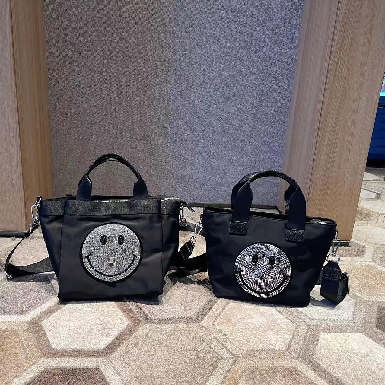 新款中号笑脸托特包简约外贸贴钻手提袋多隔层尼龙布轻便斜挎包女