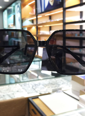 芭芭拉太阳镜方形大框偏光墨镜