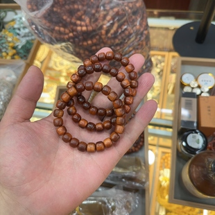 优先发货 15元 黑骨料崖柏手串C3703