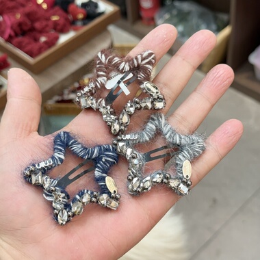 原创正版发饰随机两个C2513（15元优先发货）