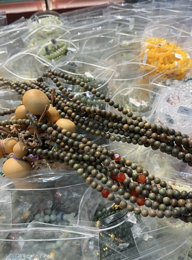 天然金丝绿檀手机链C3745（15元优先发货）