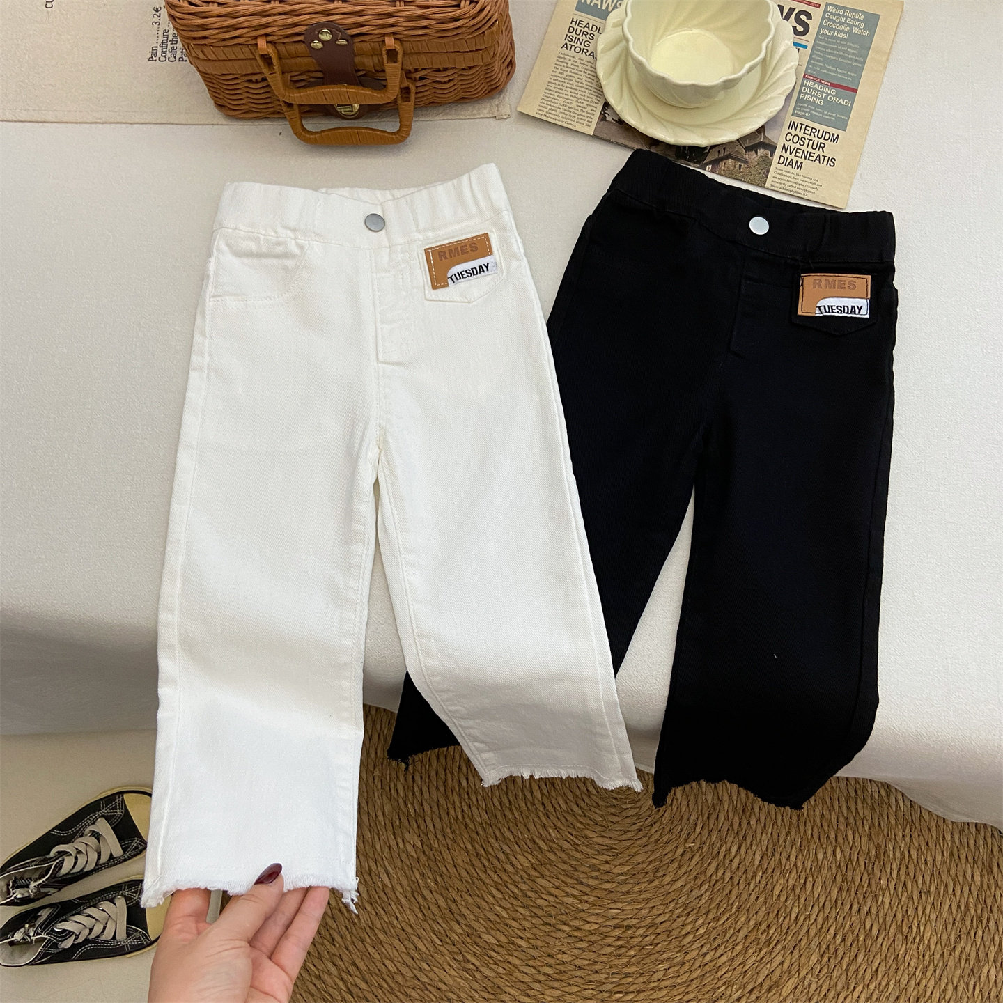韩系窄版牛仔裤时尚春秋新品