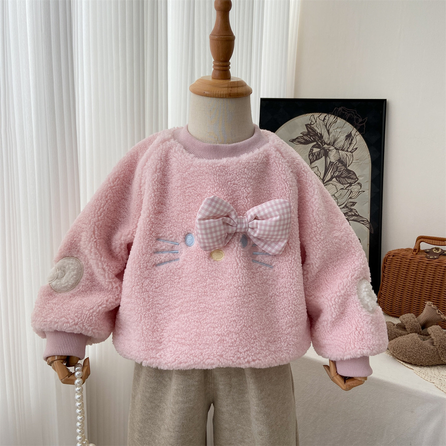 女童加绒卫衣宝宝冬季加厚保暖羊羔绒粉色刺绣小猫蝴蝶结圆领上衣