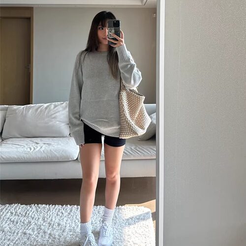 圆领欧美风宽松百搭毛衣