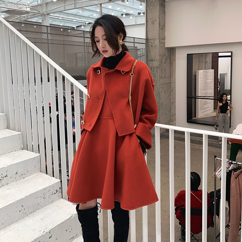 FECN 2018冬季新款经典方扣双面呢大衣背心裙时尚毛呢套装女装在类目 女装/女士精品, 毛衣中 - 来自Buy2taobao.com提供专业的淘宝代购服务