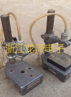 进口 TOKYO SEIMITSU E-ST-100C气动铆钉压机 台座