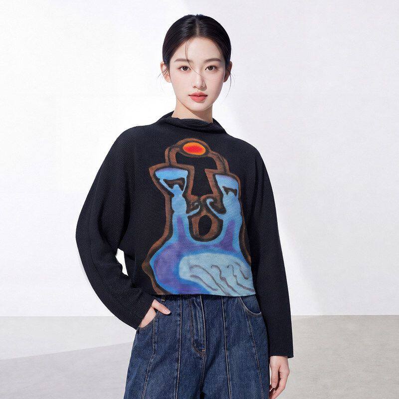 印花宽松2026穿年高领三宅上衣新款长袖女秋单半T恤衫蝙蝠袖大码