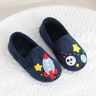 秋冬儿童拖鞋男童宝宝防滑透气吸汗卡通幼儿园地板室内包跟家居鞋