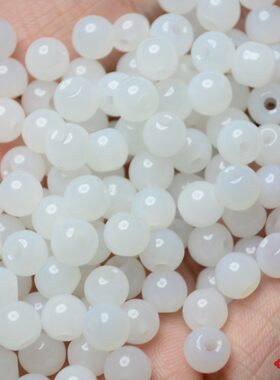 100颗一份4-8毫米白色仿玉石