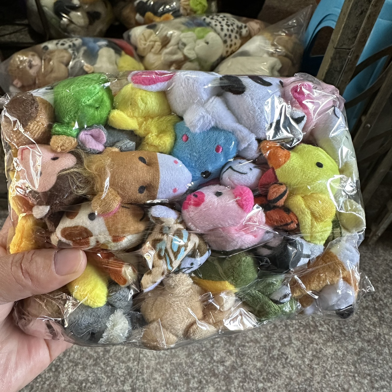 多款卡通儿童玩具创意毛绒手偶幼儿园游戏玩偶娃娃道具