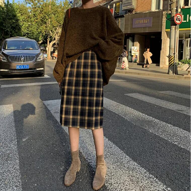 Official figure plaid skirt women's Retro Mid length high waist split hips one step skirt A-line skirt