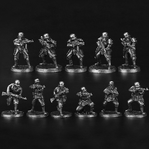 金属二战德军士兵人模型