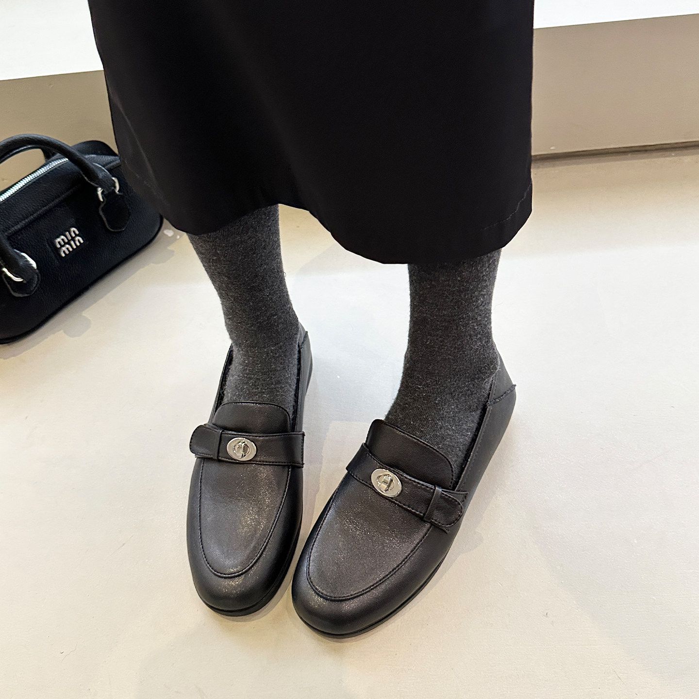 韩系气质范~黑色冬季加绒法式显瘦乐福鞋女鞋小皮鞋英伦风豆豆鞋,女鞋,乐福鞋（豆豆鞋）,淘宝优惠券,粉丝福利购,淘宝优惠卷