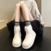 配裙子厚底白色真皮加绒加厚雪地靴女防水棉靴大棉鞋 冬季 我来啦
