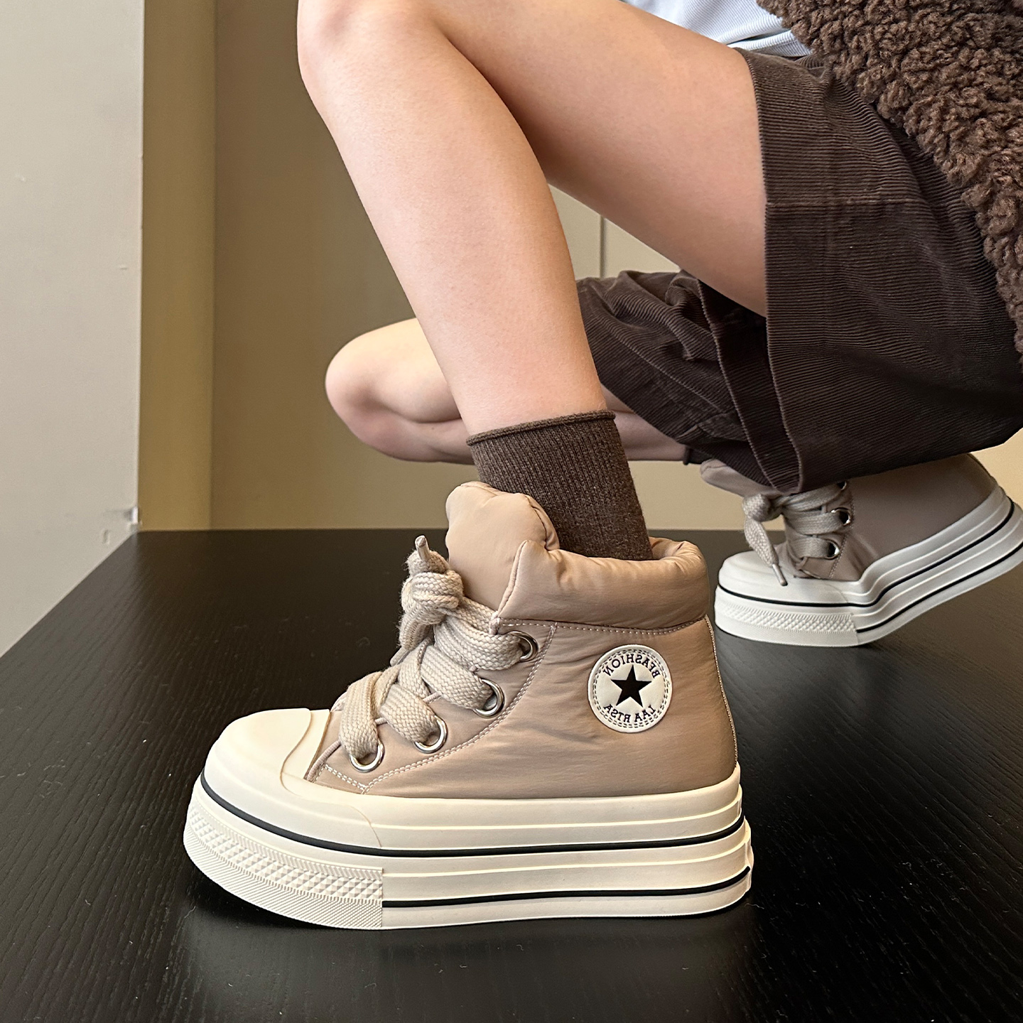 韩版松糕底高帮板鞋女冬季厚底