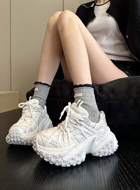 神店推荐~小众ins欧货厚底增高轮胎鞋女老爹鞋白色绑带运动休闲鞋