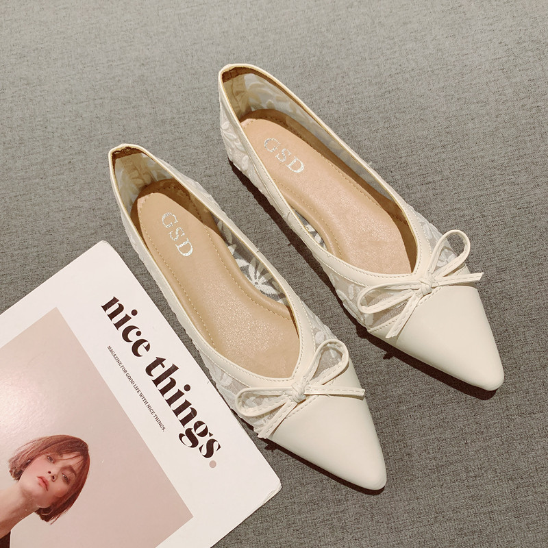 网纱透气拼接面显瘦尖头平底单鞋