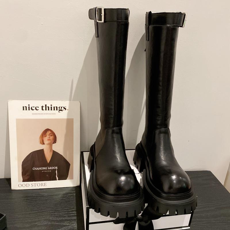 欧货2025冬新款软皮皮带扣后拉链高筒靴圆头厚底增高不过膝长靴女