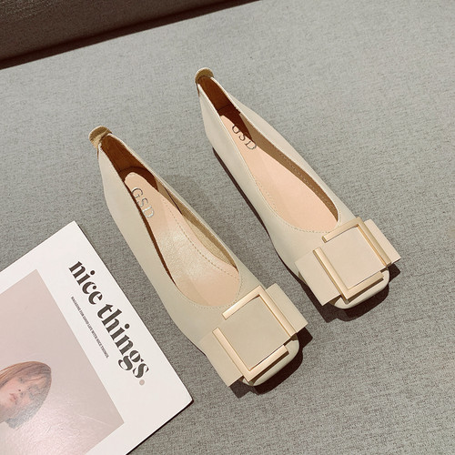 金属扣复古方头浅口低跟单鞋女