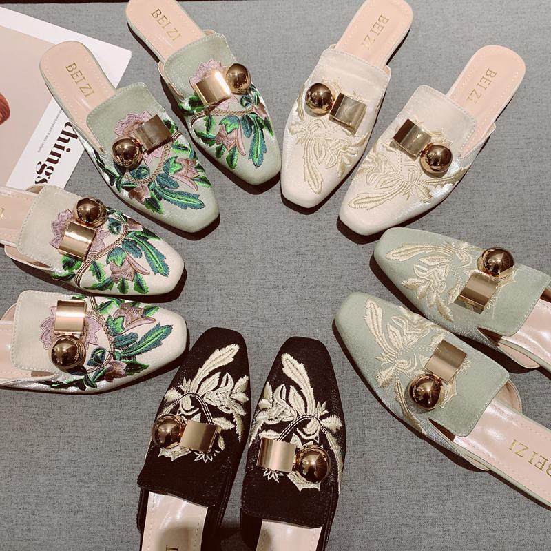 新中式国风刺绣花包头半拖鞋2025春夏新款舒适百搭外穿半托穆勒鞋