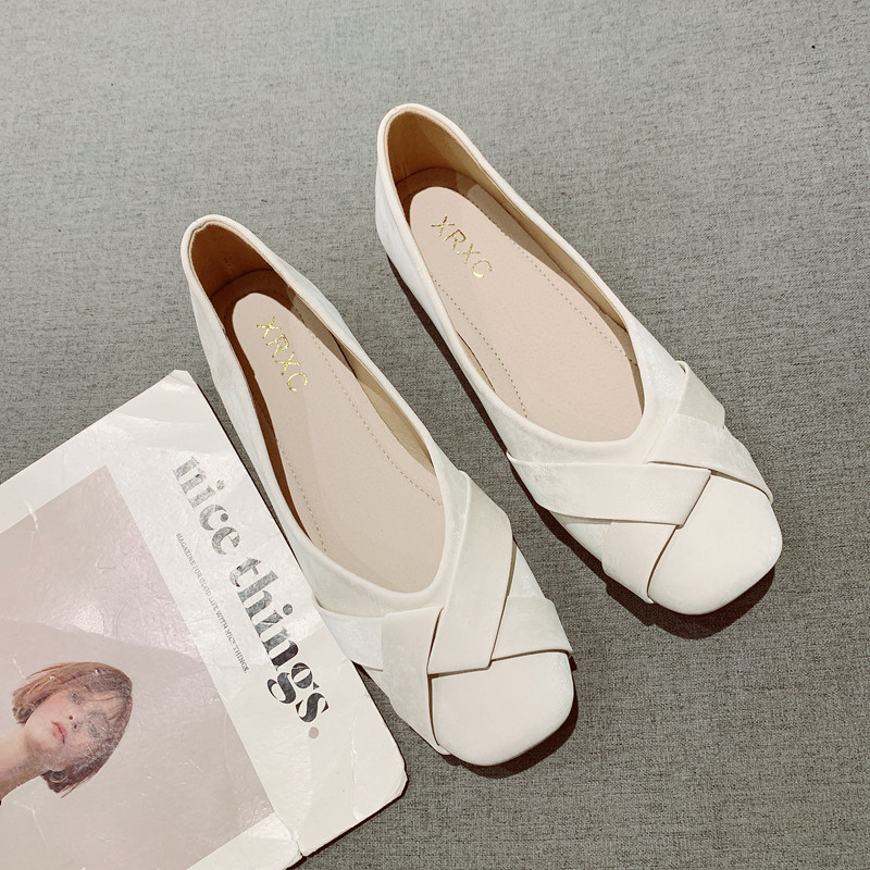 一脚套舒适软底豆豆鞋女2025年新款百搭浅口方头通勤单鞋工作瓢鞋,女鞋,浅口单鞋,淘宝优惠券,粉丝福利购,淘宝优惠卷