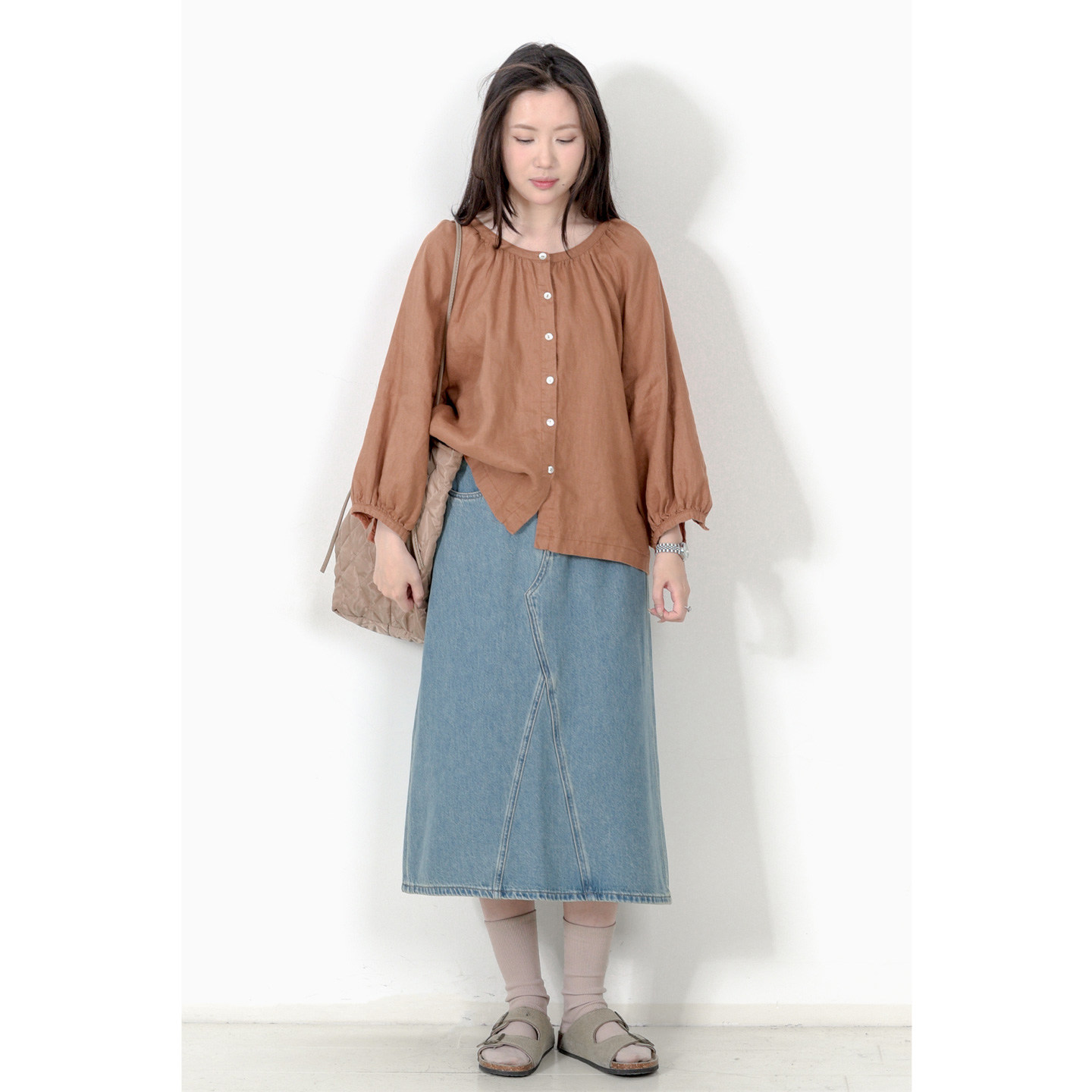 KNgs 春季法式复古风文艺宽松亚麻圆领九分袖泡泡袖森系衬衫女