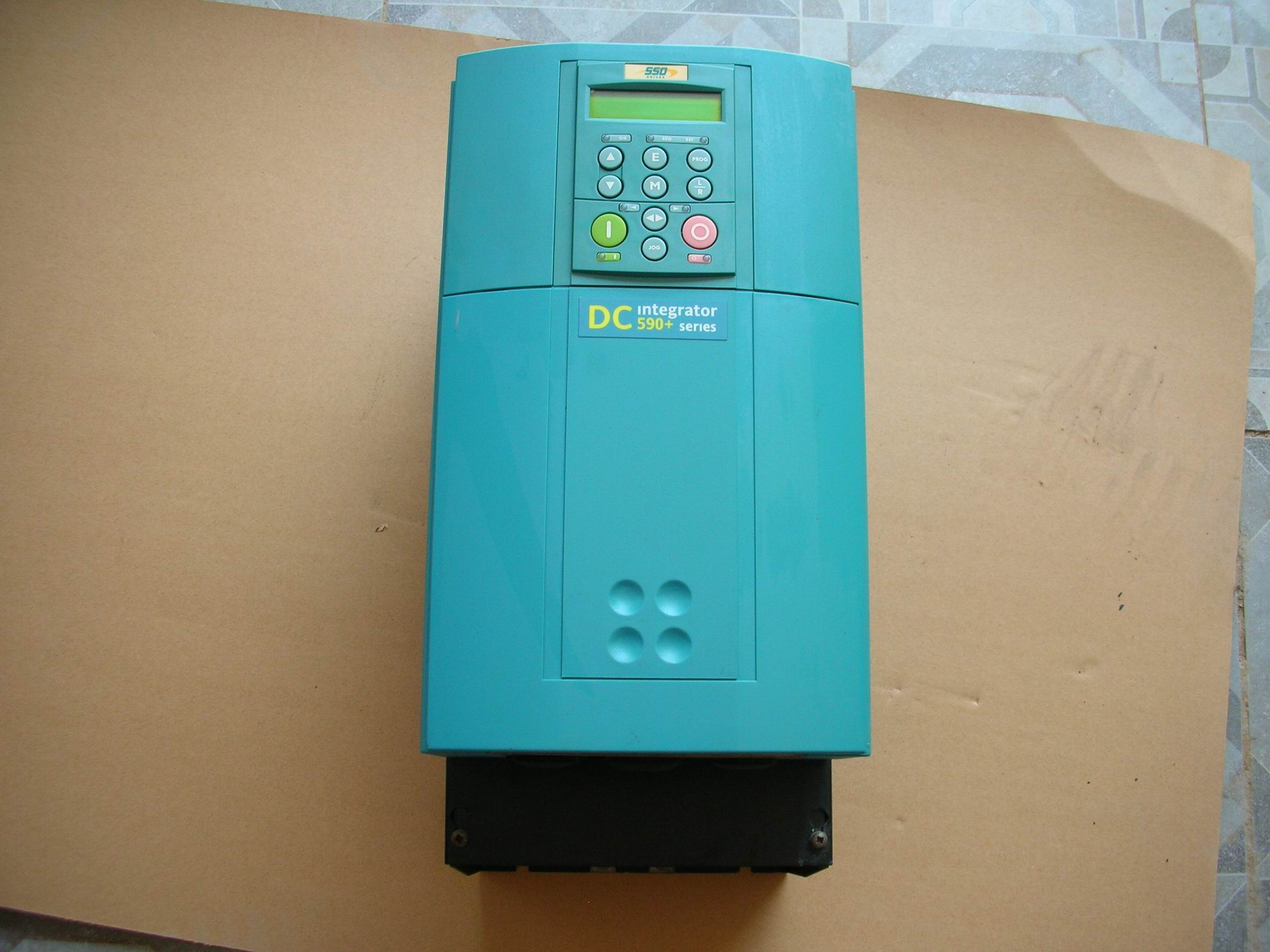 欧陆590 直流调速器 590p/0110/500/0011/uk/an/0/0/0 询价