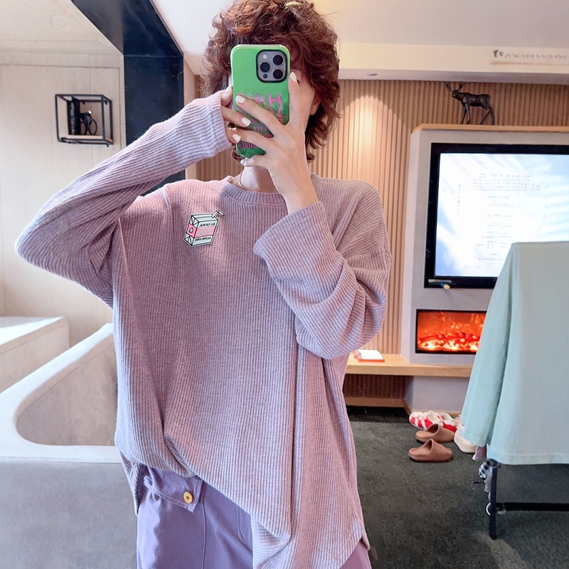 AMYOYOJA新款 慵懒风不挑人显瘦垂坠感下摆弧形中长内搭针织衫女