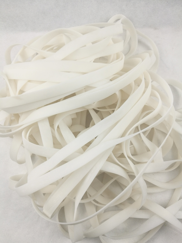 脚踏配件硅胶垫白色压条封口机