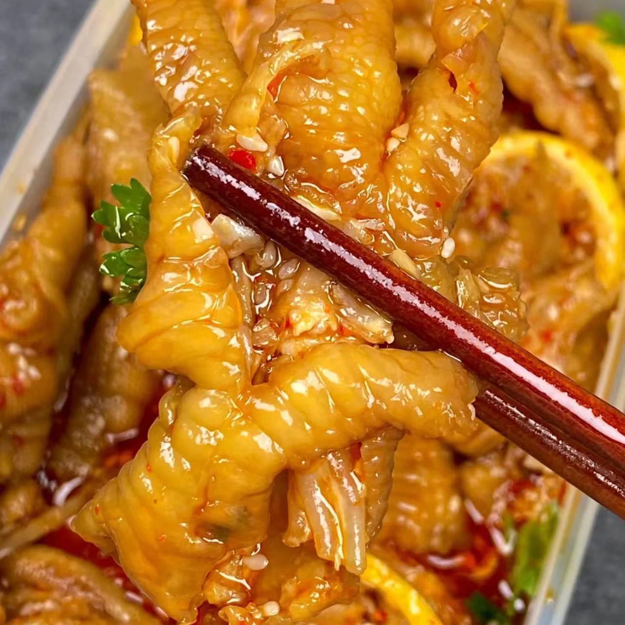 招牌柠檬无骨鸡爪酸辣可口北京紫光园烤鸭店抽真空
