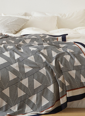 轻奢高级感休闲针织毯盖毯披肩毯办公室午睡空调毯沙发毯子装饰毯