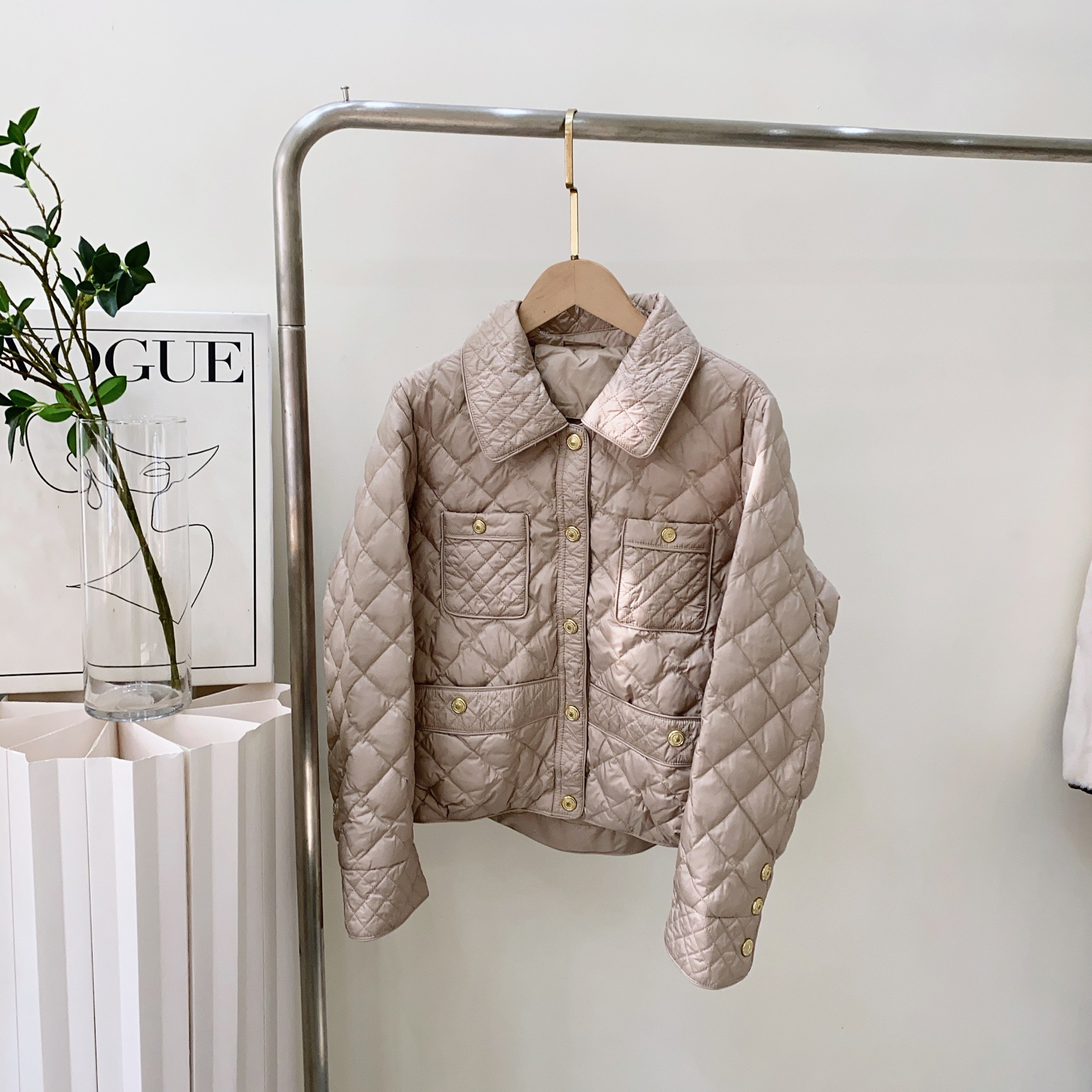 2025年新款轻薄羽绒服女韩版冬季菱格短款外套