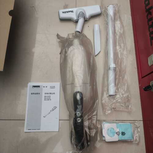 牧田DCL182FZW18V锂电手持吸尘器