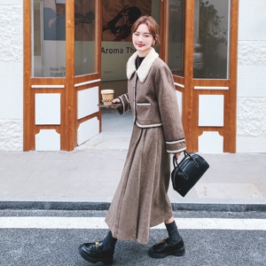 学院风复古夹棉外套半身裙套装女2025冬季时髦感小香风淡人两件套图片