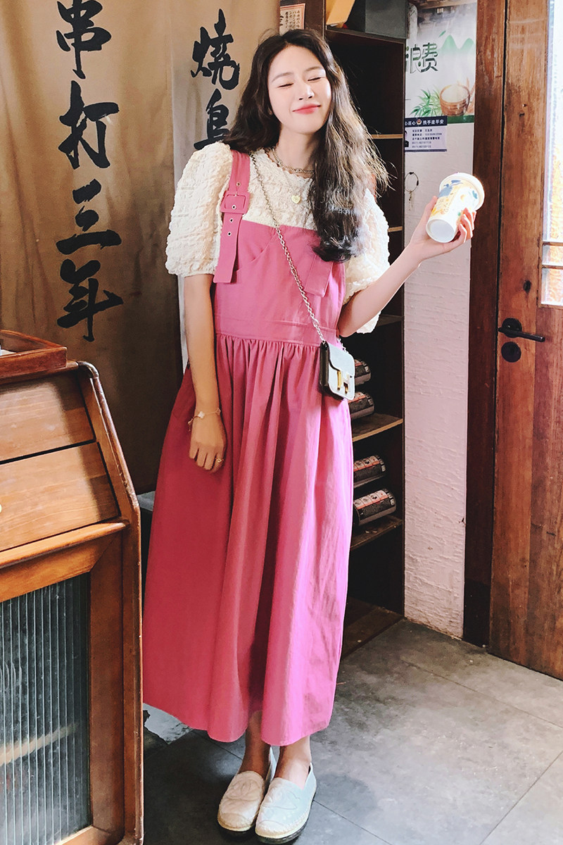 档口2026夏季设计感树莓粉宽松显瘦背带裙88616-P145K198,女装连衣裙,2C069