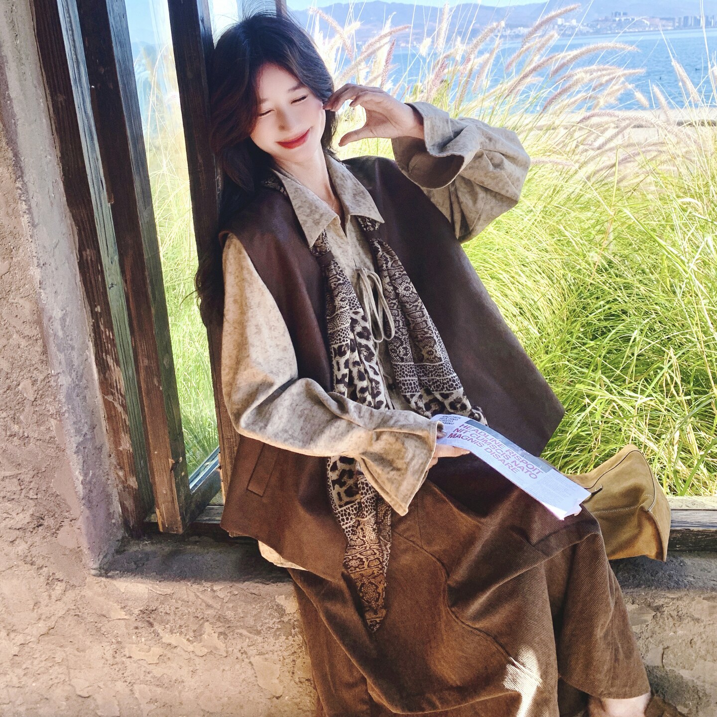 【出货中】花色衬衫+半身裙+马甲+围巾4件套6072-P225K368,女装套装/套裙,2C069