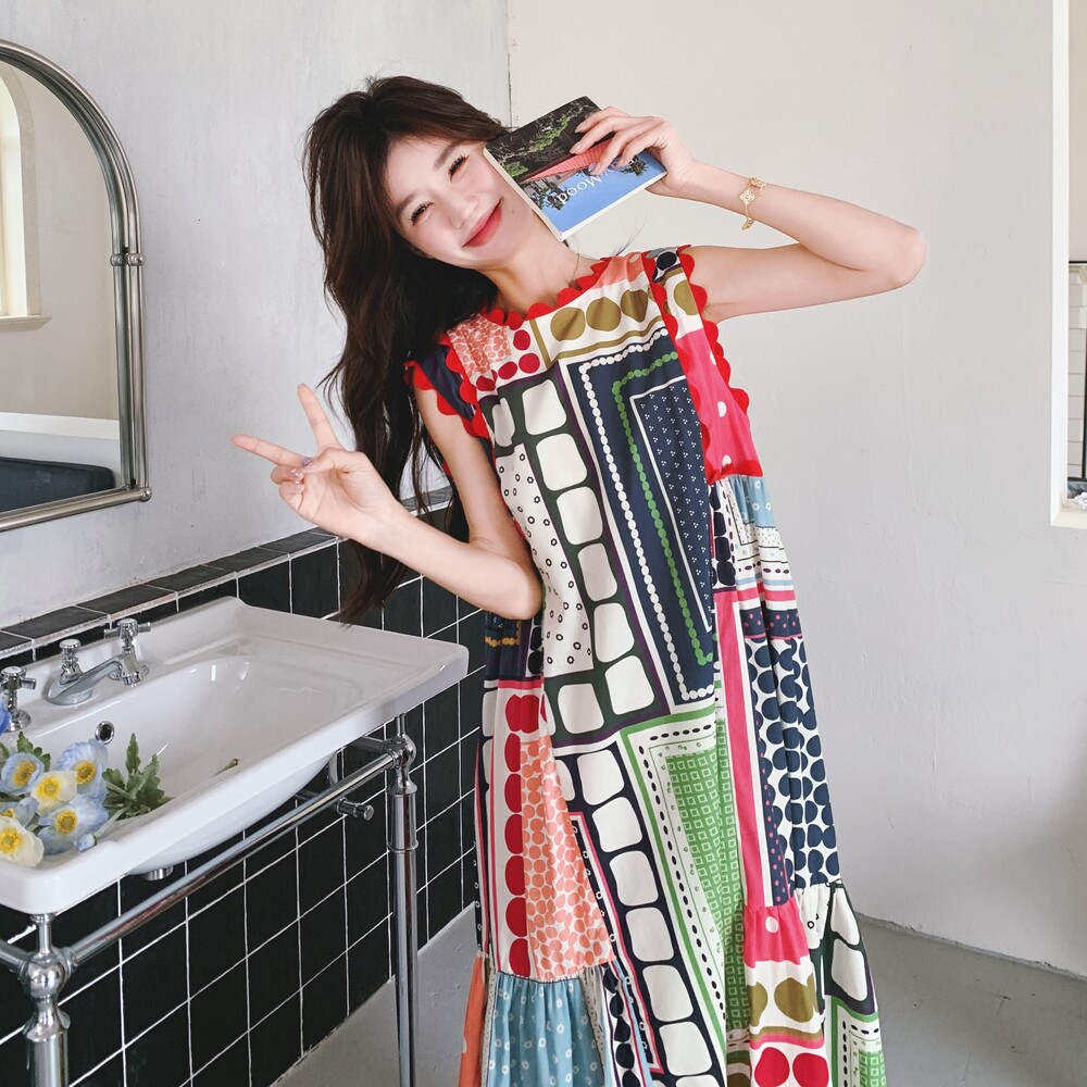 多巴胺穿搭宽松无袖背心大摆型长裙新款甜美森系连衣裙女夏设计感,女装连衣裙,2C069