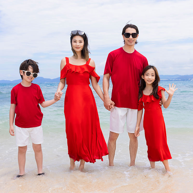 适合拍照的亲子装红裙子三亚旅游亲子装/亲子时装