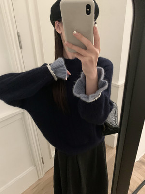 现货～26%浣熊绒）韩国东大门 珍珠喇叭袖圆领针织衫毛衣F350