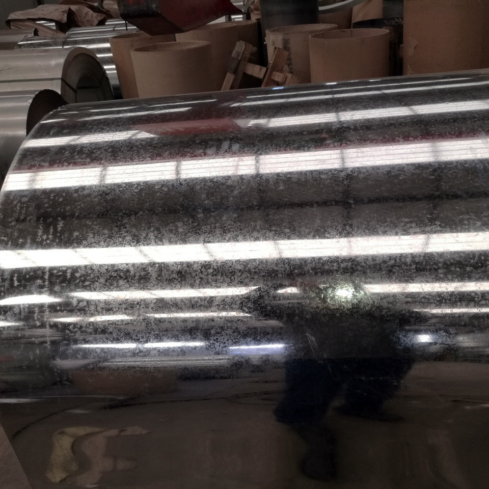 山东直供通风管料镀锌带钢137带钢白铁皮螺旋管用镀锌镀锌板铁皮