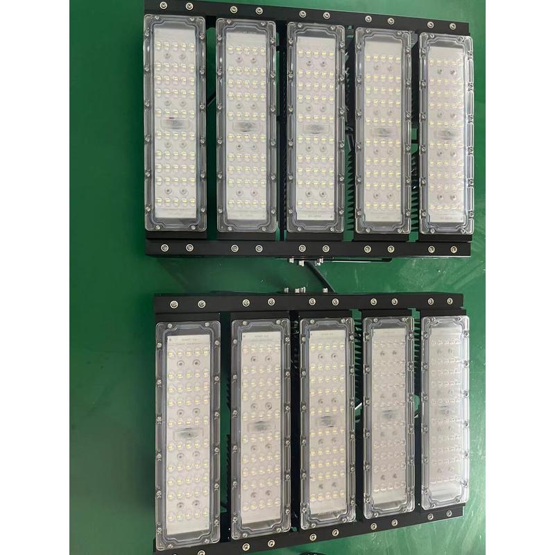 厂家直销led模组户外防水灯200w300w隧道泛光灯广场高杆投光灯
