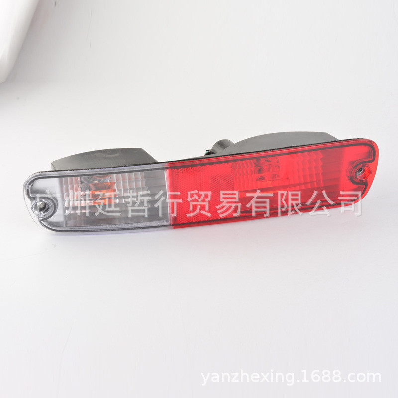 热销后03-07款帕杰罗v73雾灯尾灯保险杠灯适用杠灯mn133775mn1337