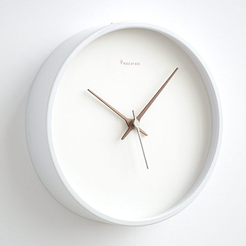 北欧现代金属挂钟轻奢客厅铁艺时尚挂表简约装饰钟表创意静音时钟