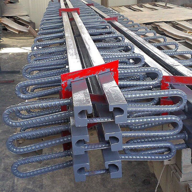 生产公路桥梁伸缩缝c型伸缩缝d80型伸缩缝z送各种型号型胶条