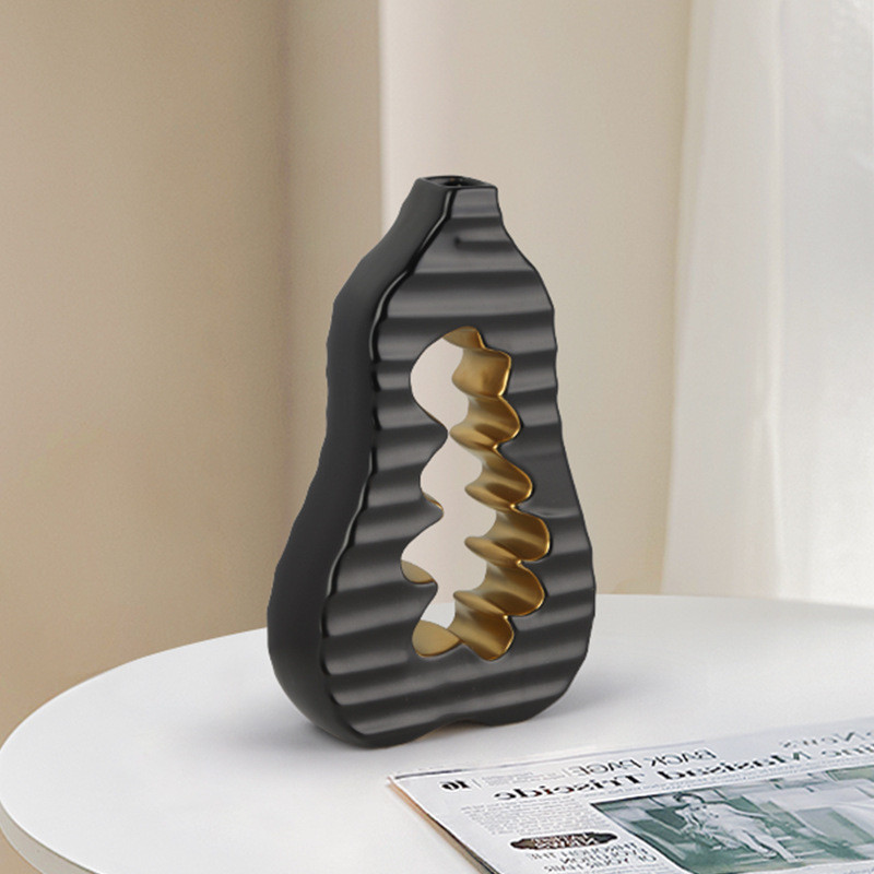 热销现代简约轻奢批发陶瓷花瓶摆件家居装饰品异形镂空欧式陶瓷花
