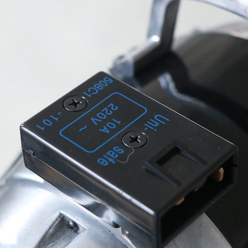 杰福自动电动裁布机服装鞋帽开料家纺工业缝纫机磨刀大功率裁剪机