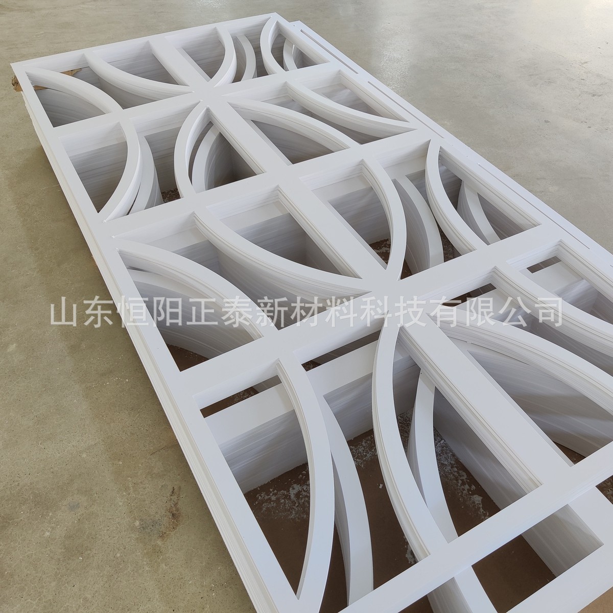 【厂家批发】5mmpvc发泡板雪弗板木塑板皮雕背板广告版镂空装饰