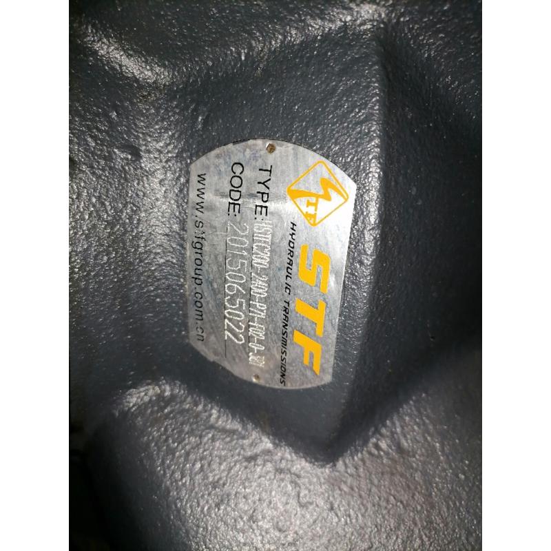 斯达弗STF五星液压马达HSTC200-2400-P71-F02-0-381掘进机油马达